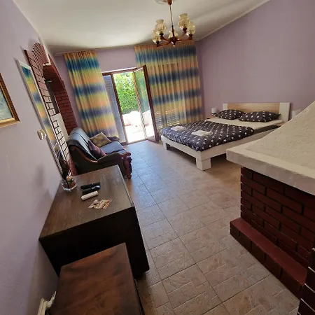 Guest house D&d Medulin